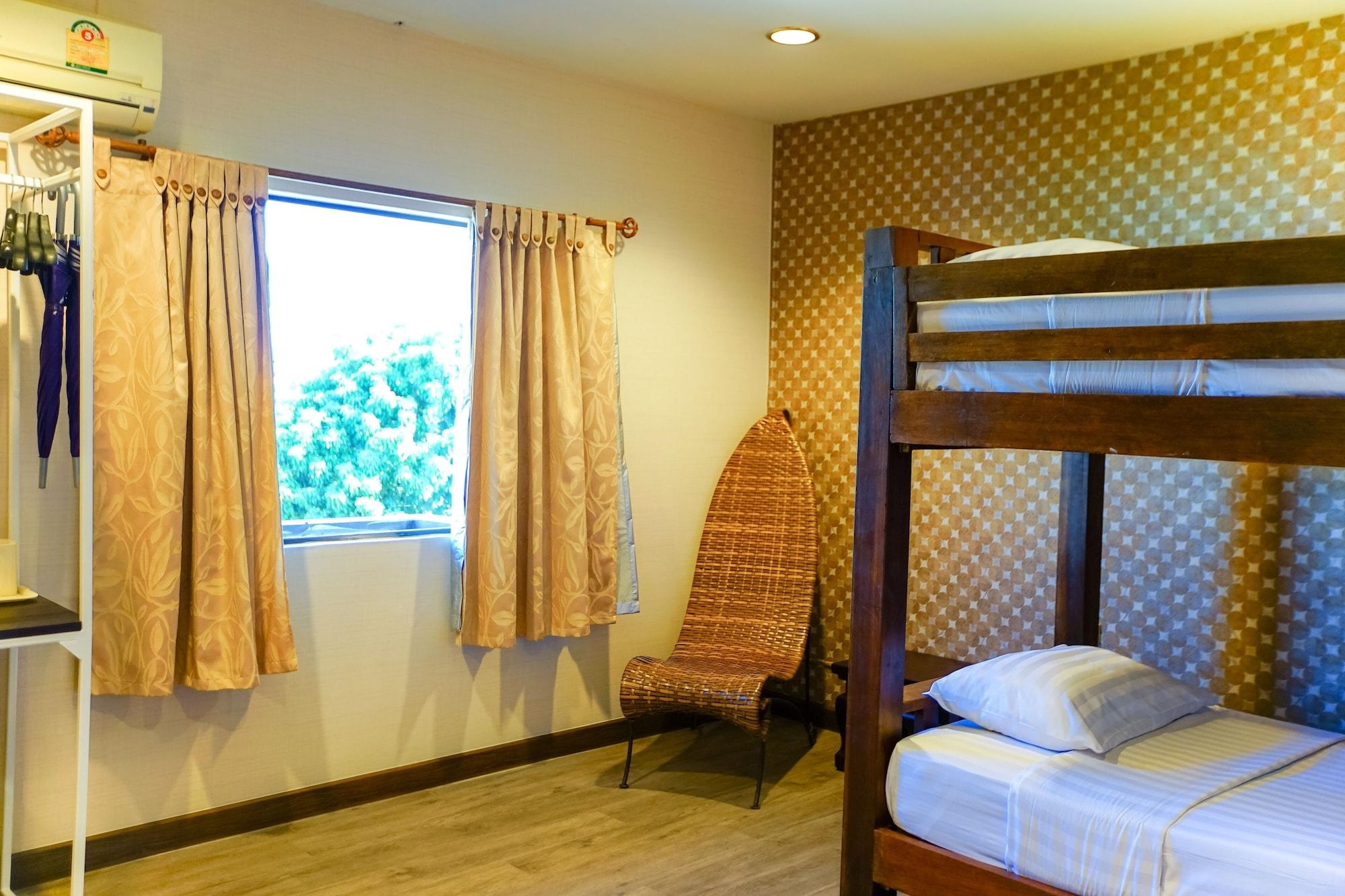 Parasol Inn Chiang Mai Old City Hotel Dış mekan fotoğraf