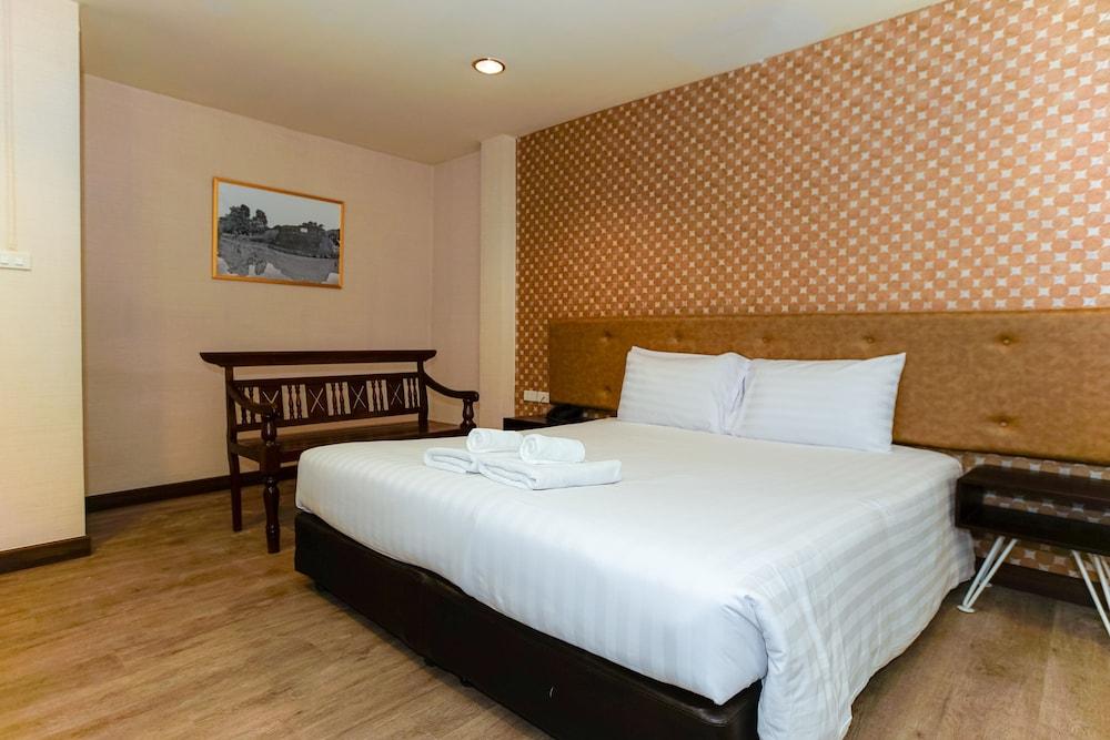 Parasol Inn Chiang Mai Old City Hotel Dış mekan fotoğraf