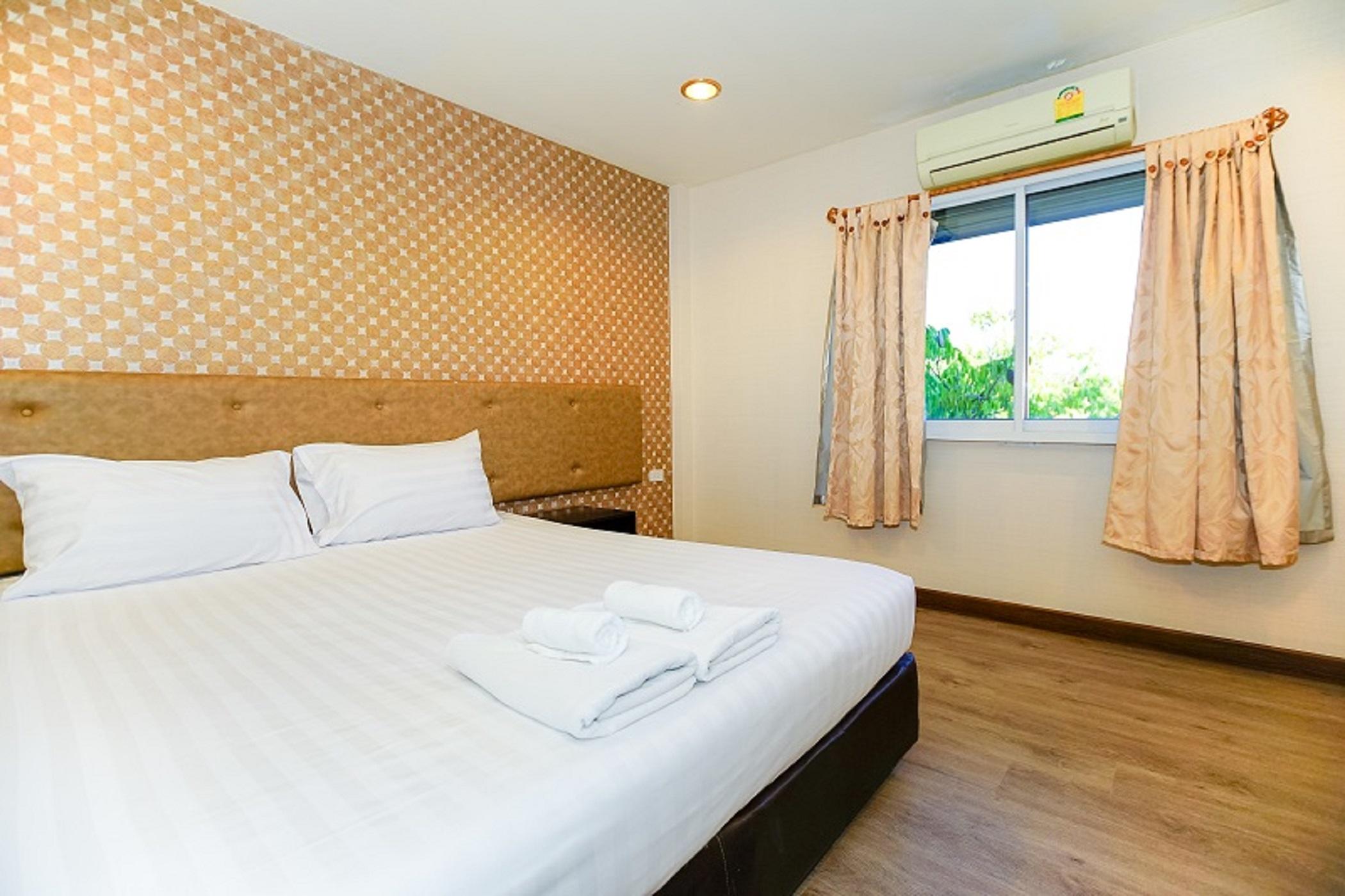 Parasol Inn Chiang Mai Old City Hotel Dış mekan fotoğraf