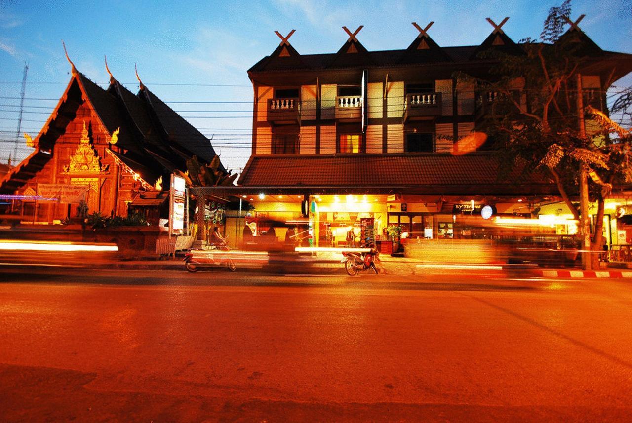 Parasol Inn Chiang Mai Old City Hotel Dış mekan fotoğraf